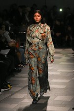 ユナイテッド トウキョウ 2018年春夏コレクション - ”浮世絵”など日本伝統を洗練されたモードに｜写真16