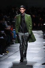 ユナイテッド トウキョウ 2018年春夏コレクション - ”浮世絵”など日本伝統を洗練されたモードに｜写真32