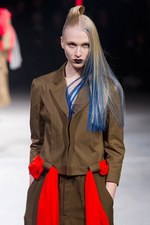 ヨウジヤマモト 2012-13年秋冬ウィメンズコレクション - 鮮やかに解き放たれたセクシャリティ｜写真44