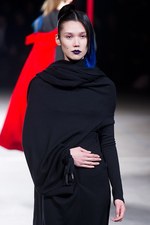 ヨウジヤマモト 2012-13年秋冬ウィメンズコレクション - 鮮やかに解き放たれたセクシャリティ｜写真62