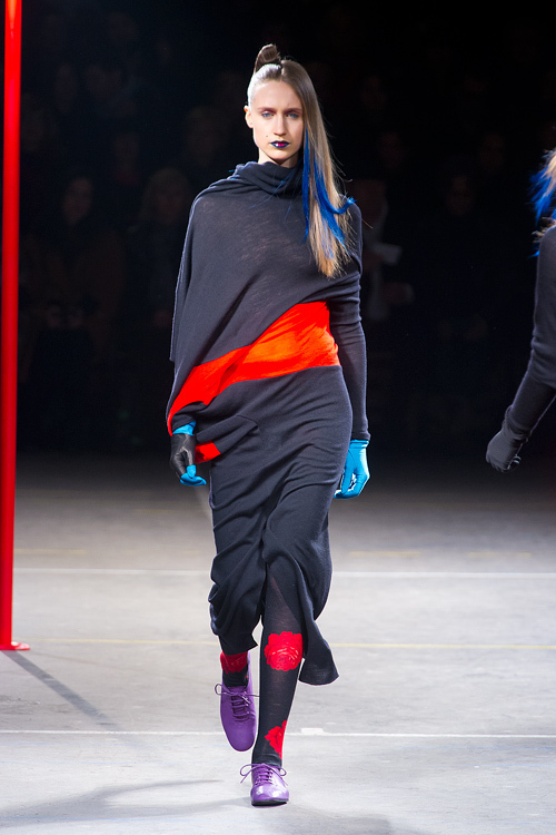 ヨウジヤマモト(Yohji Yamamoto) 2012-13年秋冬 ウィメンズコレクション  - 写真8