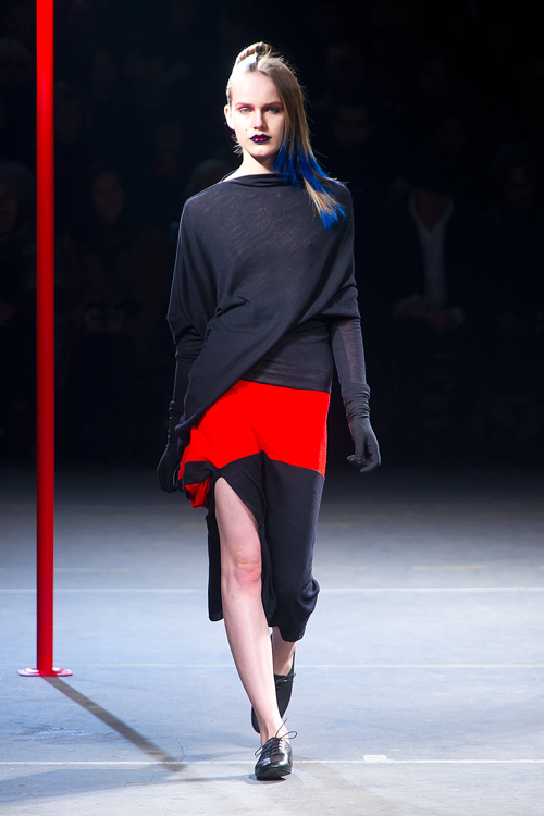 ヨウジヤマモト(Yohji Yamamoto) 2012-13年秋冬 ウィメンズコレクション シルエット - 写真5