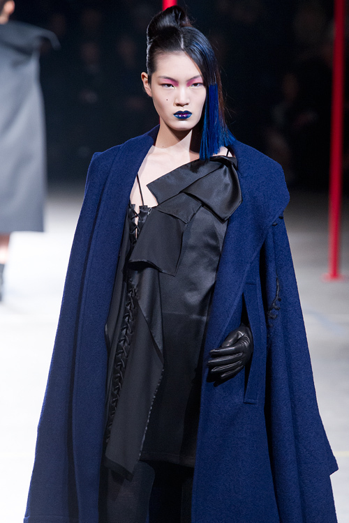 ヨウジヤマモト(Yohji Yamamoto) 2012-13年秋冬 ウィメンズコレクション  - 写真21