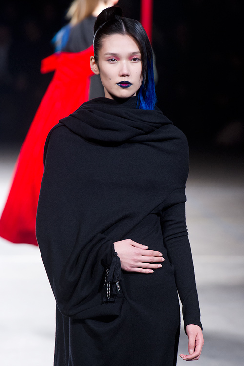 ヨウジヤマモト(Yohji Yamamoto) 2012-13年秋冬 ウィメンズコレクション  - 写真67