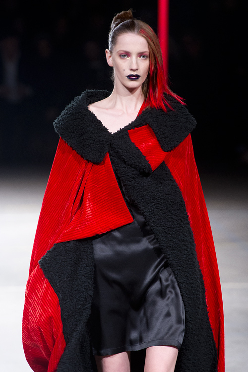 ヨウジヤマモト(Yohji Yamamoto) 2012-13年秋冬 ウィメンズコレクション  - 写真73