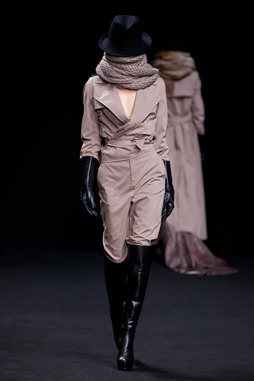 A.F.ヴァンデヴォースト(A.F.VANDEVORST) 2012-13年秋冬 ウィメンズコレクション  - 写真4