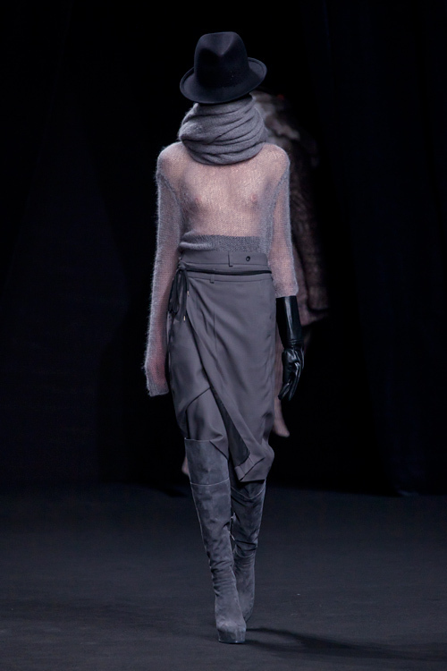 A.F.ヴァンデヴォースト(A.F.VANDEVORST) 2012-13年秋冬 ウィメンズコレクション  - 写真12