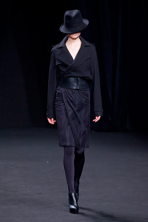 A.F.ヴァンデヴォースト(A.F.VANDEVORST) 2012-13年秋冬 ウィメンズコレクション  - 写真21