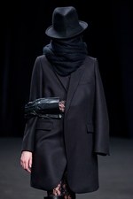 A.F.ヴァンデヴォースト 2012-13年秋冬コレクション - 抑制が呼び覚ます、気高き存在感｜写真24