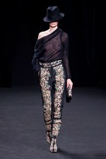 A.F.ヴァンデヴォースト 2012-13年秋冬コレクション - 抑制が呼び覚ます、気高き存在感｜写真35