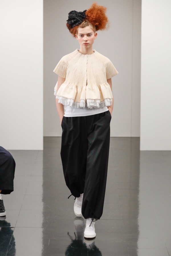 tricot トリココムデギャルソン1985年〜1987年カタログセット トリコ ・コム デ ギャルソン(trict COMME des GARÇONS) 2018年
