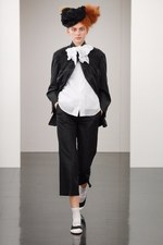 トリコ・コム デ ギャルソン 2018年春夏コレクション - 春を告げるウォームカラー｜写真1