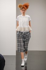 トリコ・コム デ ギャルソン 2018年春夏コレクション - 春を告げるウォームカラー｜写真23