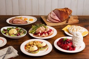 エッグスンシングス限定メニュー - 溢れそうな焼きマシュマロ&スイートポテトのパンケーキなど|写真1