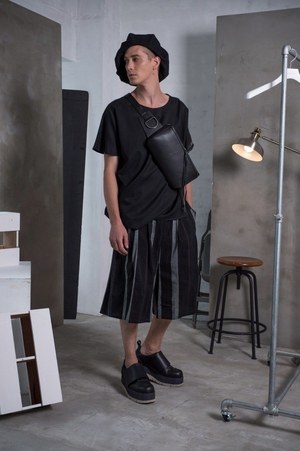 リヒト・ベシュトレーベン(Licht Bestreben) 2018年春夏メンズコレクション  - 写真14