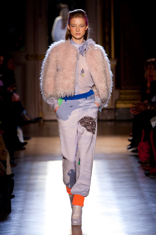 ツモリチサト(TSUMORI CHISATO) 2012-13年秋冬 ウィメンズコレクション  - 写真47