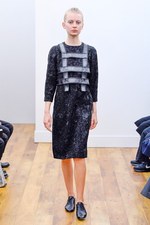 ノワール ケイ ニノミヤ 2018年春夏コレクション - 控えめな登場は黒の個性を際立たせる｜写真14