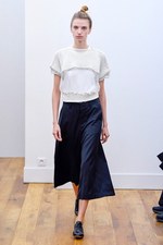 ノワール ケイ ニノミヤ 2018年春夏コレクション - 控えめな登場は黒の個性を際立たせる｜写真19