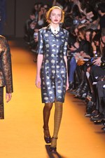 ロシャス(ROCHAS) 2012-13年秋冬コレクション - 輝きを放つレトロシックスタイル｜写真3