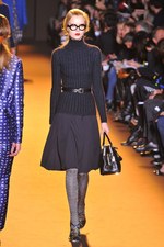 ロシャス(ROCHAS) 2012-13年秋冬コレクション - 輝きを放つレトロシックスタイル｜写真14