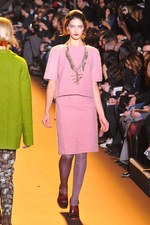 ロシャス(ROCHAS) 2012-13年秋冬コレクション - 輝きを放つレトロシックスタイル｜写真34