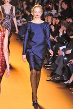 ロシャス(ROCHAS) 2012-13年秋冬コレクション - 輝きを放つレトロシックスタイル｜写真37