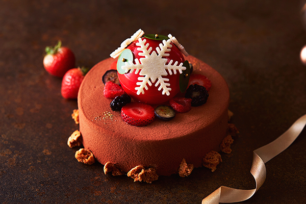アマン東京、苺×チョコの濃厚クリスマスケーキ - オーナメント型