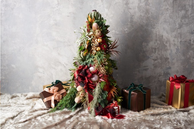 フラワーショップ「サンジョルディフラワーズ」、上質なモミで仕上げたクリスマスツリーやリース｜写真4