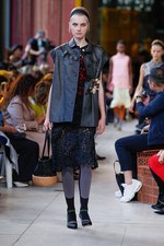 ミュウミュウ 2018年春夏コレクション - “かっこカワイイ”モダン・トムボーイ｜写真30