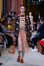 ミュウミュウ 2018年春夏コレクション - “かっこカワイイ”モダン・トムボーイ｜写真42