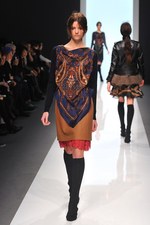 sacai(サカイ) 2012-13年秋冬コレクション -  意外な二面性を併せ持ったミラクルルック｜写真30
