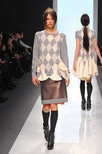 sacai(サカイ) 2012-13年秋冬コレクション -  意外な二面性を併せ持ったミラクルルック｜写真54