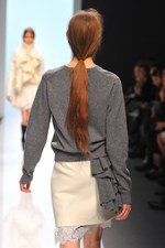 sacai(サカイ) 2012-13年秋冬コレクション -  意外な二面性を併せ持ったミラクルルック｜写真57