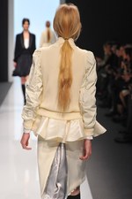 sacai(サカイ) 2012-13年秋冬コレクション -  意外な二面性を併せ持ったミラクルルック｜写真63