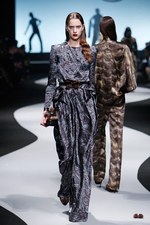 ヴィクター＆ロルフ 2012-13年秋冬コレクション - モダンなヴィクトリアンビューティーをドラマティックに｜写真3