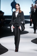 ヴィクター＆ロルフ 2012-13年秋冬コレクション - モダンなヴィクトリアンビューティーをドラマティックに｜写真13