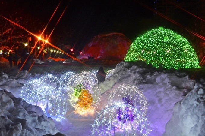 「さっぽろホワイトイルミネーション」札幌の街一帯を光で包みこむ初冬の風物詩｜写真31
