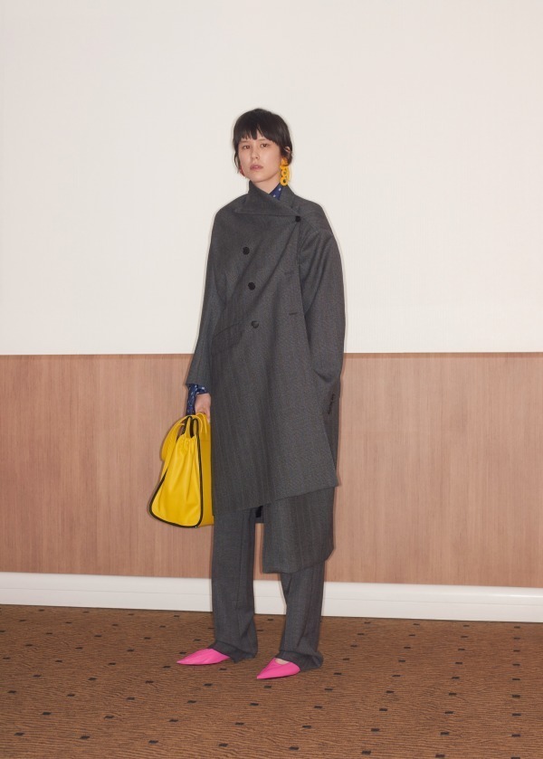 バレンシアガ(BALENCIAGA) 2018年リゾートウィメンズコレクション  - 写真3