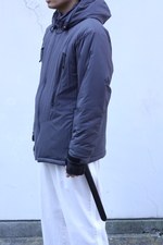 ソーイ シャツから、高機能素材プリマロフトを使用したフーデッドパーカーやシャツ｜写真28