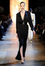 写真33/35｜イヴ・サンローラン(Yves Saint Laurent) 2012-13年