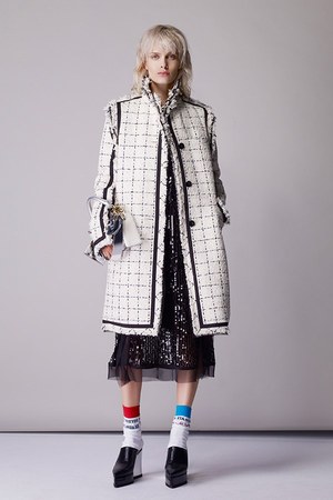 sacai18年リゾートコレクション - ウェスタンやミリタリーを