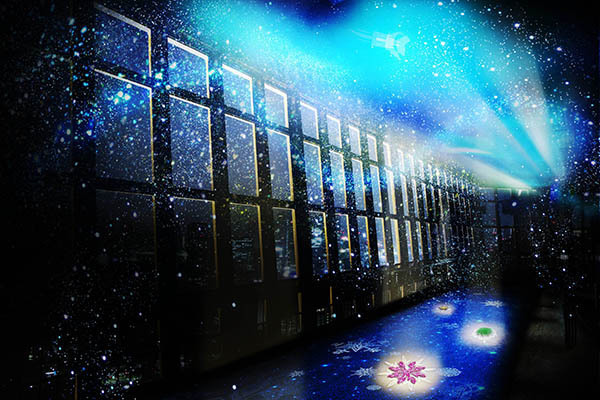 「ネイキッド」