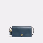 コーチから恐竜レキシーやユニコーンモチーフの新作登場、東京タワーがレインボーに点灯｜写真20