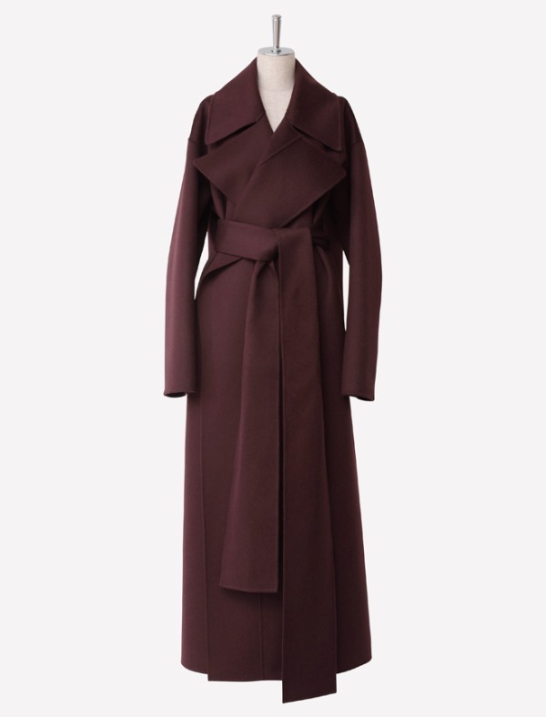 ビューティフルピープルの”畳める”コート、和服のような直線的シルエット＆リバーシブルも｜写真21
