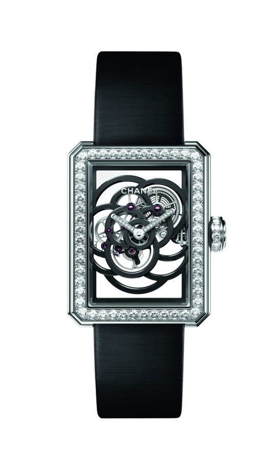 シャネルから“カメリア”の花を象った腕時計「プルミエール カメリア コレクション スケルトン」 | 写真