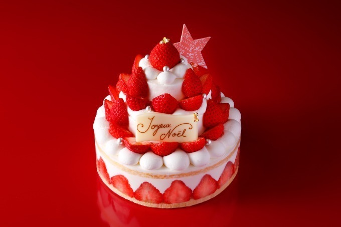 資生堂パーラー 銀座本店ショップ限定クリスマスケーキ、たっぷり苺をとろけるケーキと一緒に｜写真5
