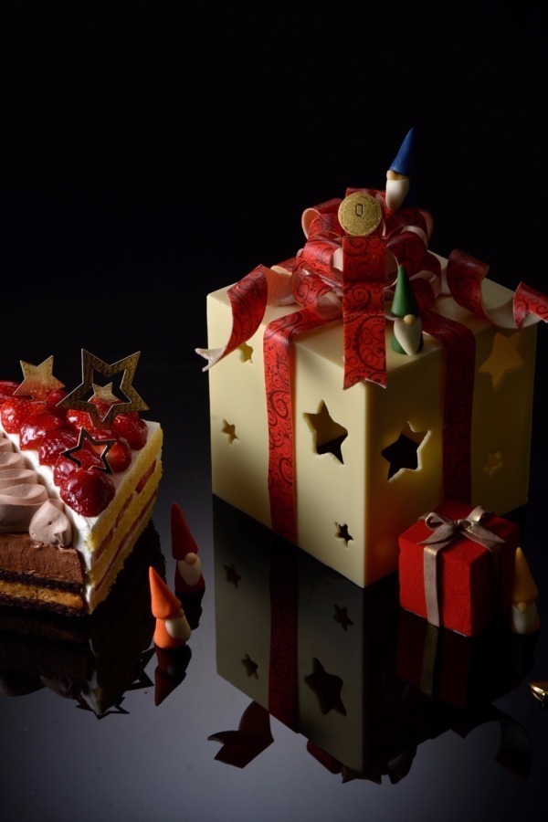 ルワンジュ東京のクリスマス - テディベアが座ったチョコケーキやサンタの帽子型ケーキなど｜写真4