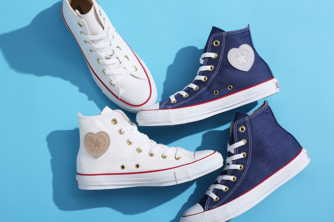 CONVERSE ハイカットスニーカー ハートパッチ