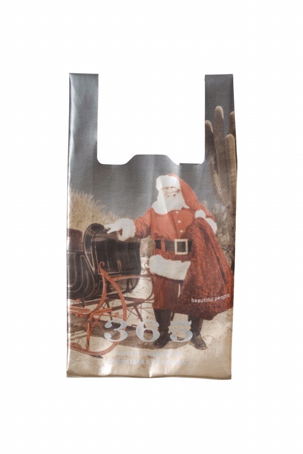 ビューティフルピープルより直営店限定クリスマスアイテム - 365日クリスマスのサンタバッグ | 写真