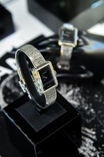 シャネル“ショッピング通り”が松屋銀座に出現、花屋やスイーツ店で見つけるジュエリー＆時計｜写真13